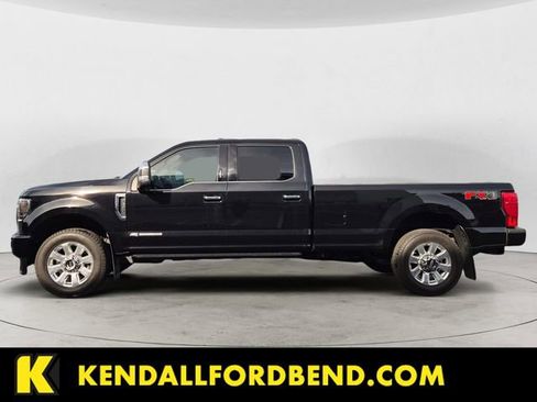 Used 2020 Ford F350 Platinum AWD/4WD image 2