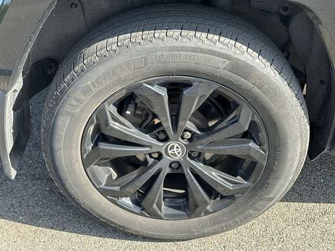 Used 2024 Toyota RAV4 XSE w/ Advanced Technology Package AWD/4WD image 5