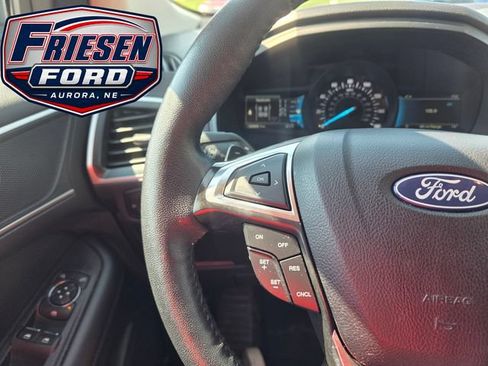 Used 2024 Ford Edge SEL w/ Convenience Package AWD/4WD image 14
