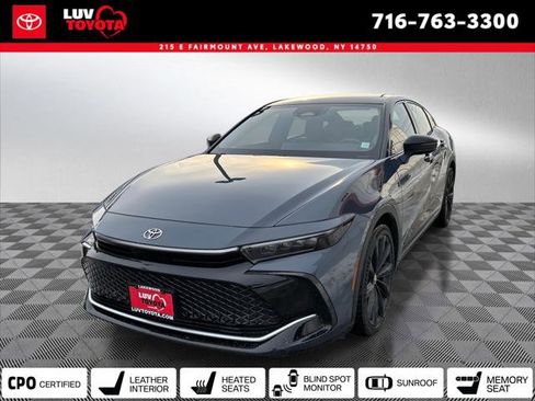 Certified 2025 Toyota Crown image 1