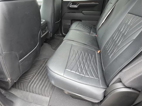 Used 2025 Chevrolet Silverado 1500 LT w/ All Star Edition Plus image 9