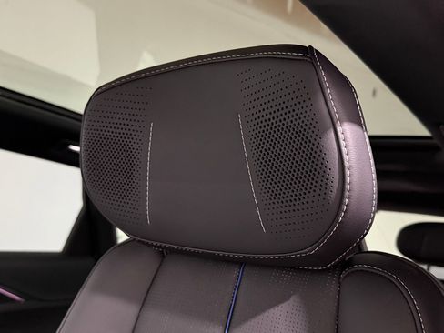 New 2026 Cadillac Lyriq V image 25