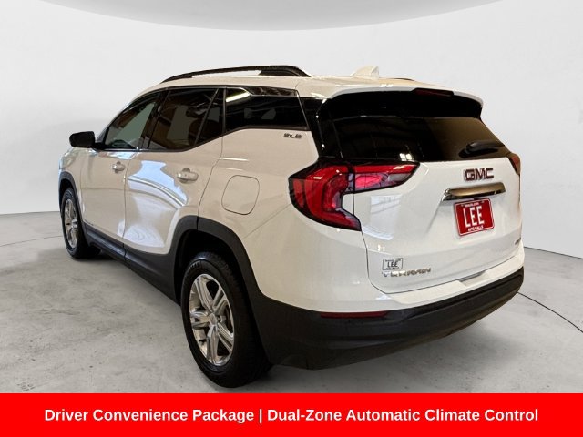 Used 2019 GMC Terrain SLE w/ Driver Convenience Package AWD/4WD image 3