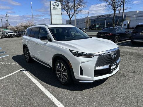 Certified 2026 INFINITI QX60 Luxe w/ Cargo Package image 2