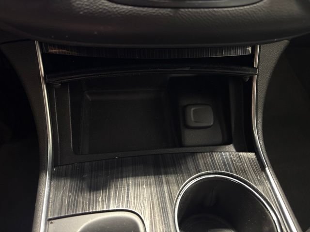 Used 2018 Chevrolet Impala LT w/ LT Convenience Package FWD image 25