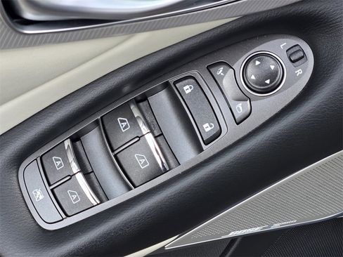 Used 2023 INFINITI Q50 Luxe w/ Cargo Package image 17