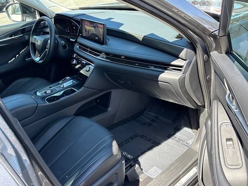 Certified 2026 INFINITI QX60 Luxe w/ Cargo Package FWD image 8