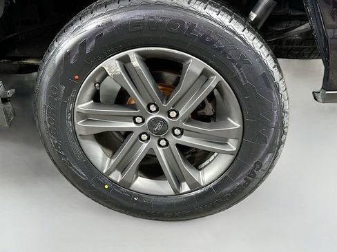 Used 2023 Ford F150 Lariat w/ Equipment Group 502A High AWD/4WD image 33