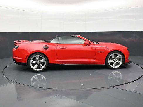 Used 2023 Chevrolet Camaro SS RWD image 26