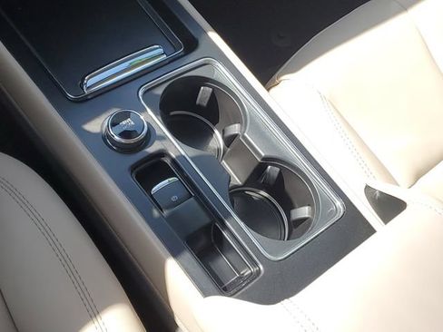 Certified 2023 Lincoln Corsair FWD image 20