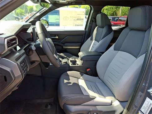 New 2025 Toyota Tacoma TRD Off-Road image 6