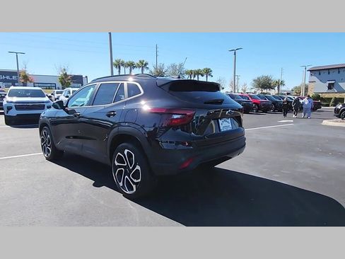 New 2026 Chevrolet Trax RS w/ Driver Confidence Package image 17