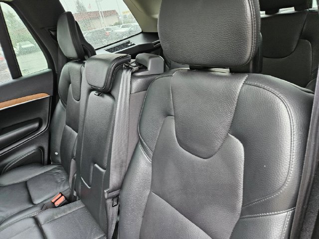 Used 2024 Volvo XC90 B6 Plus w/ Protection Package Premier AWD/4WD image 16