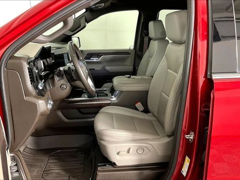 Used 2024 GMC Sierra 1500 SLT w/ SLT Premium Plus Package image 35