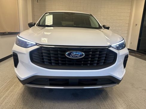 New 2026 Ford Escape Active w/ Cold Weather Package AWD/4WD image 10