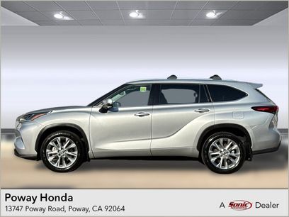 Used 2023 Toyota Highlander Limited
