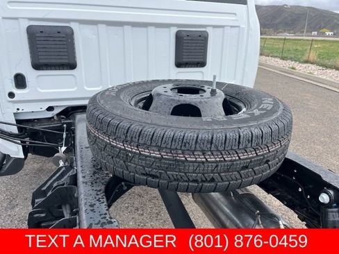 New 2026 RAM 3500 Tradesman w/ Chrome Appearance Group A AWD/4WD image 12