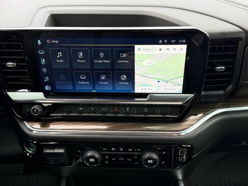 Used 2025 Chevrolet Silverado 1500 RST image 18