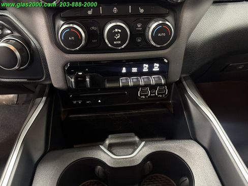 Used 2019 RAM 1500 Big Horn AWD/4WD image 27