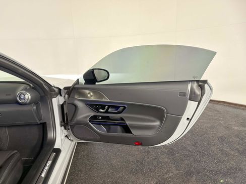 Used 2024 Mercedes-Benz SL 55 AMG 4MATIC image 22