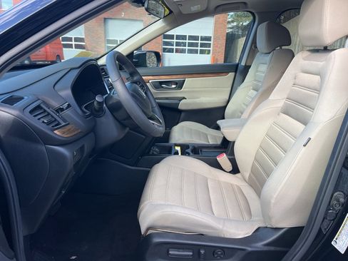 Used 2017 Honda CR-V EX image 12