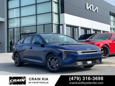 New 2026 Kia K4 FWD image 1