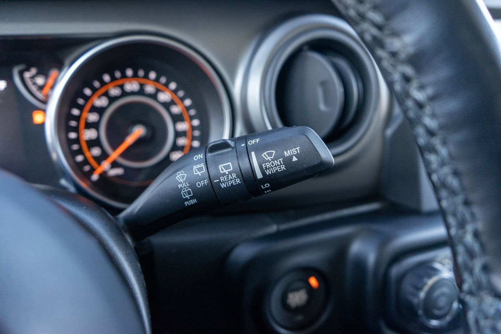 Used 2022 Jeep Wrangler Unlimited Sport AWD/4WD image 25