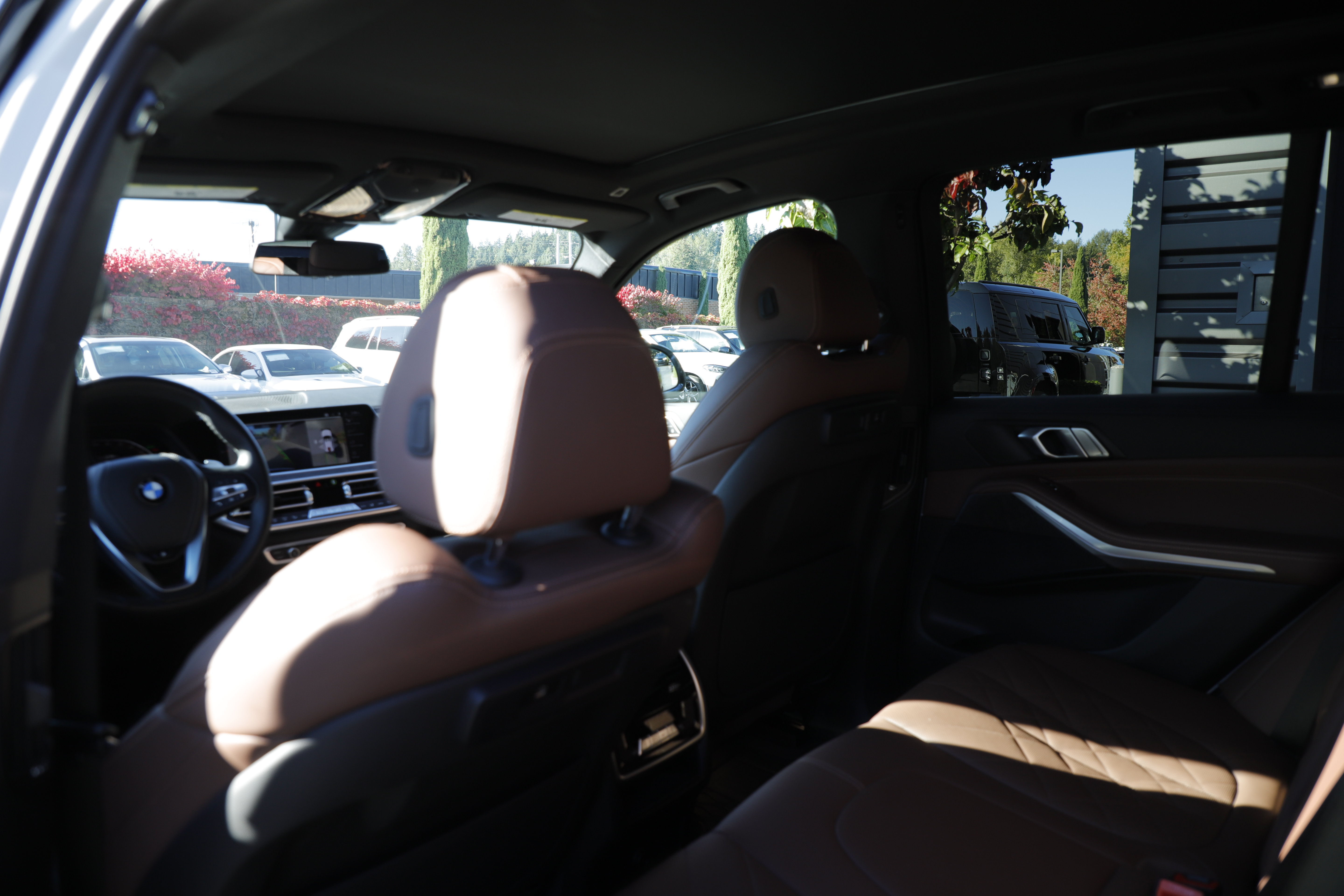 Used 2023 BMW X5 xDrive40i w/ Premium Package AWD/4WD image 13
