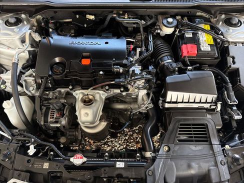 Used 2024 Honda Civic Sport image 32