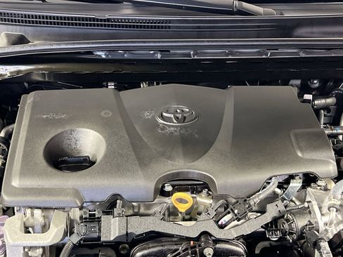 Used 2023 Toyota Camry SE image 29