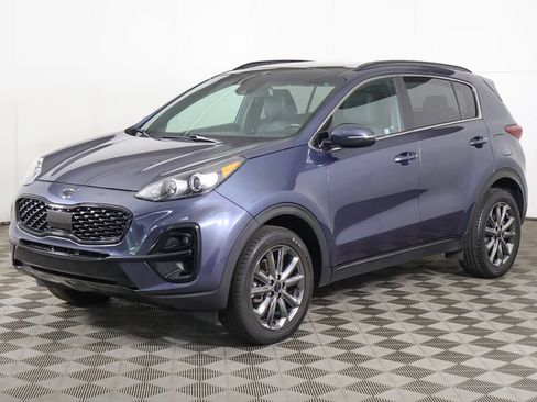 Used 2022 Kia Sportage Nightfall Edition w/ Nighfall AWD Premium Package image 9