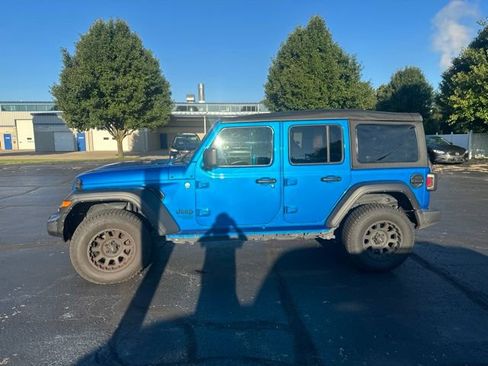 Used 2021 Jeep Wrangler Unlimited Sport AWD/4WD image 4