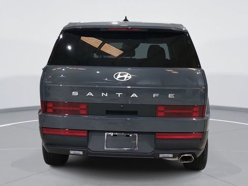 Used 2025 Hyundai Santa Fe SE FWD image 6