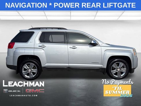 Used 2015 GMC Terrain SLT w/ Chrome Appearance Package image 2