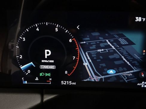 New 2026 Nissan Armada SL w/ Captain's Chari Seat Package image 28