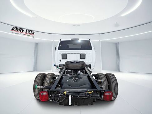 New 2026 RAM 3500 Tradesman w/ Chrome Appearance Group A AWD/4WD image 4