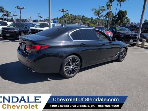 Used 2022 BMW 540i 540i w/ M Sport Package image 8