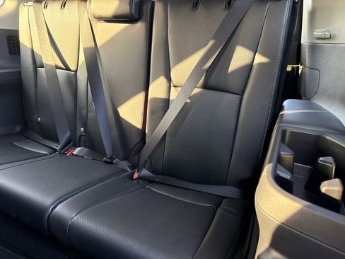New 2026 Toyota Grand Highlander Limited image 18