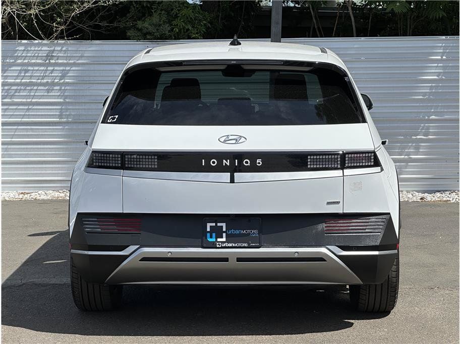 Used 2024 Hyundai Ioniq 5 SEL AWD/4WD image 11