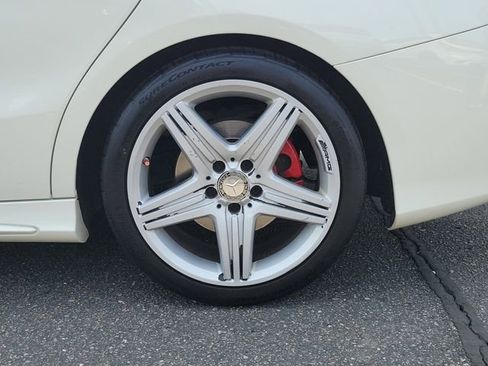 Used 2015 Mercedes-Benz CLA 250 4MATIC image 5