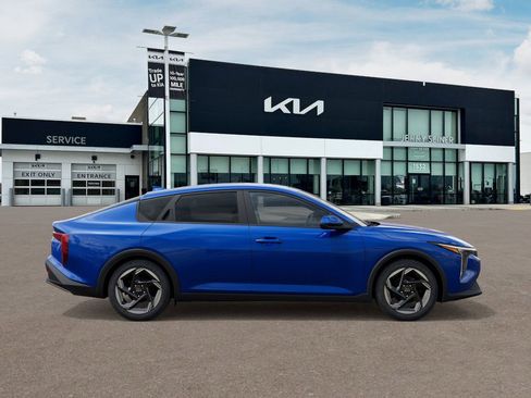 New 2026 Kia K4 EX image 8