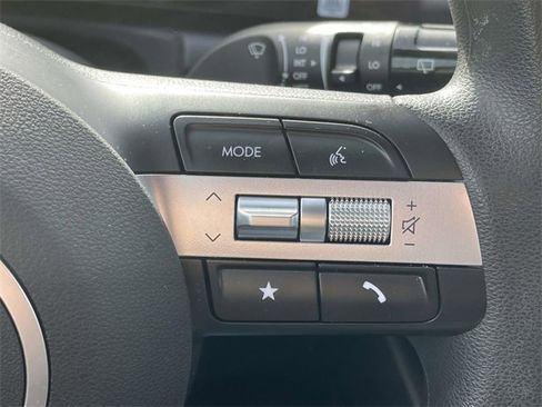 Certified 2025 Hyundai Tucson SEL image 15