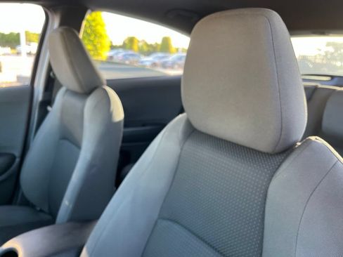 Used 2020 Honda HR-V Sport image 24