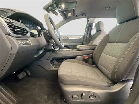 New 2026 GMC Acadia Elevation image 15