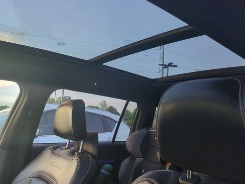 Used 2024 Jeep Grand Cherokee L Overland w/ Rear Seat Video Group I image 7