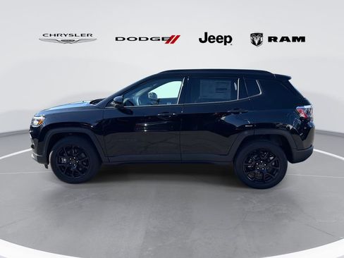 New 2026 Jeep Compass Latitude w/ Quick Order Package 29K image 4