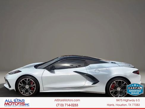 Used 2021 Chevrolet Corvette Stingray Premium Conv w/ Z51 Performance Package RWD image 5