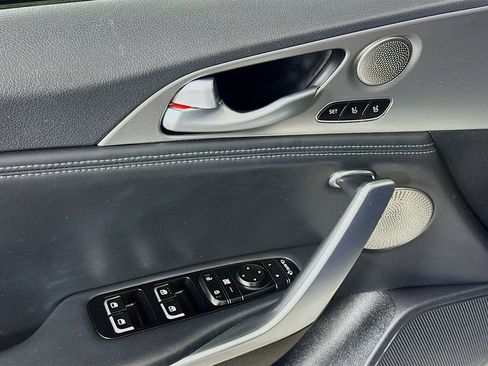 Used 2019 Kia Stinger GT1 AWD/4WD image 23