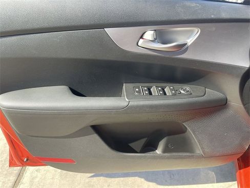 Used 2023 Kia Forte LXS image 19