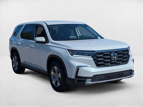 New 2025 Honda Pilot EX-L image 7